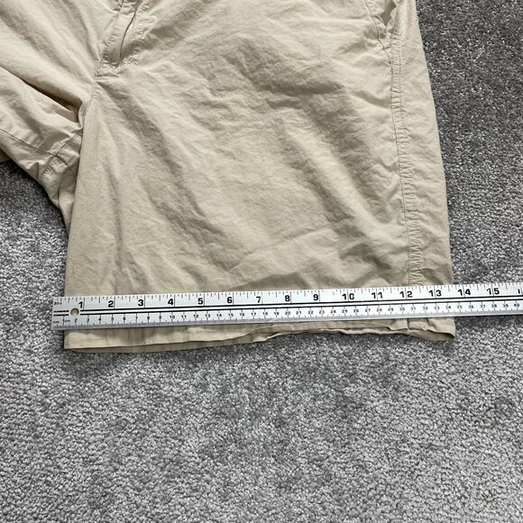 Columbia Chino Shorts Mens Beige Flat Front Slash Pocket Cotton Casual 42x8 - Picture 6 of 13